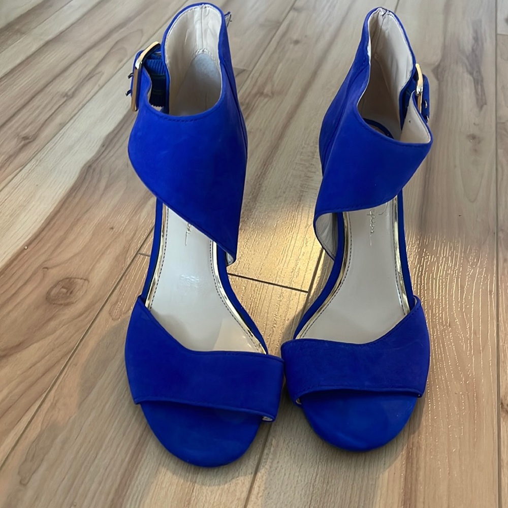 Blue suede shoes - Jessica Simpson heels - sz 6.5